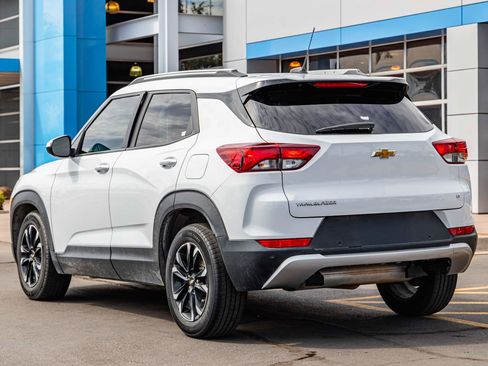 Used 2023 Chevrolet TrailBlazer LT w/ Convenience Package image 3