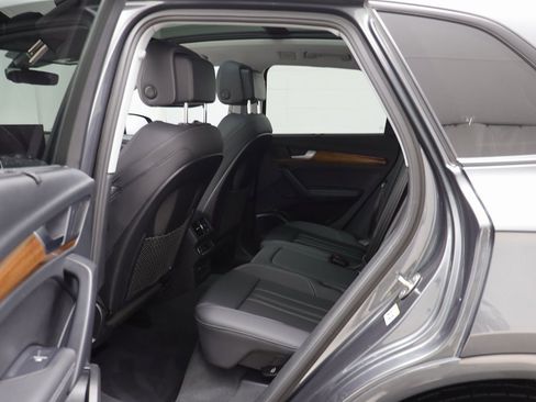 Used 2023 Audi Q5 2.0T Prestige image 14