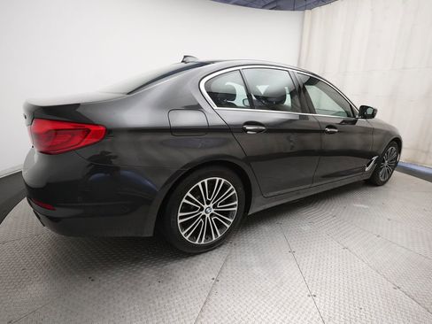 Used 2017 BMW 530i xDrive AWD/4WD image 38