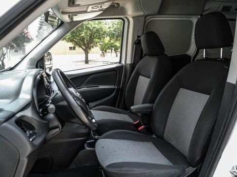 Used 2018 RAM ProMaster City Tradesman FWD image 26