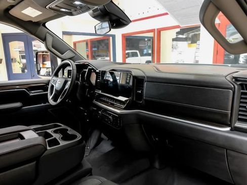 Used 2026 Chevrolet Silverado 2500 LT AWD/4WD image 15