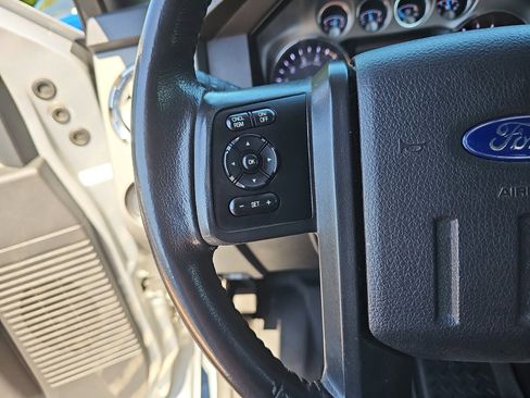 Used 2015 Ford F250 Lariat w/ Chrome Package image 16