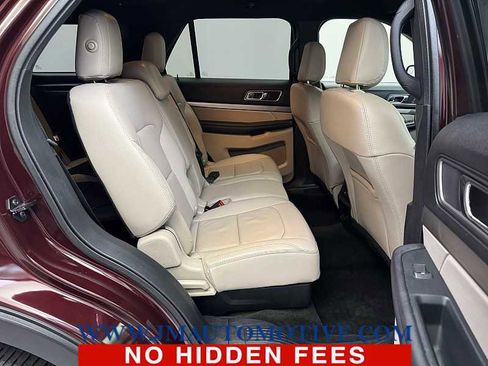 Used 2018 Ford Explorer XLT w/ Equipment Group 202A AWD/4WD image 20