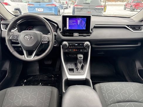 Used 2023 Toyota RAV4 XLE image 11