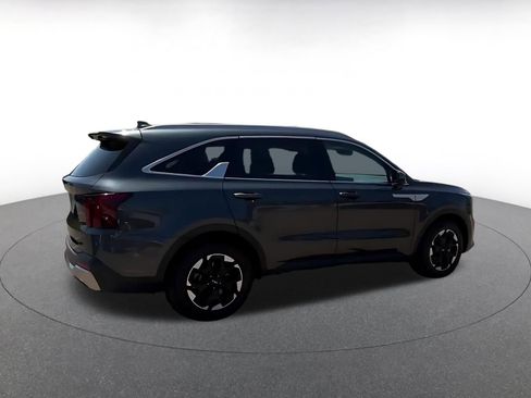 Used 2024 Kia Sorento S FWD image 14
