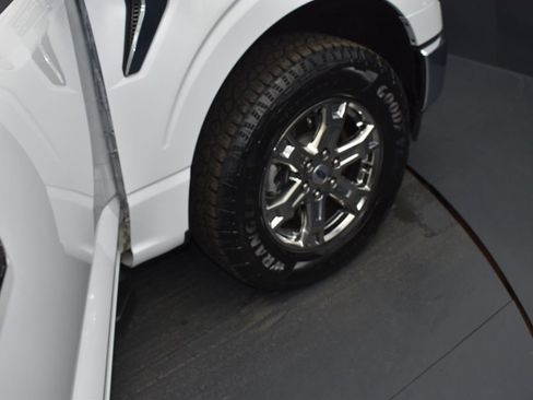 Used 2022 Ford F150 XLT w/ Equipment Group 302A High image 18