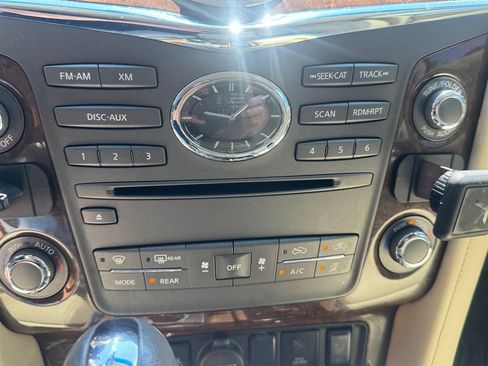 Used 2017 INFINITI QX80 4WD w/ Driver Assistance Package image 28