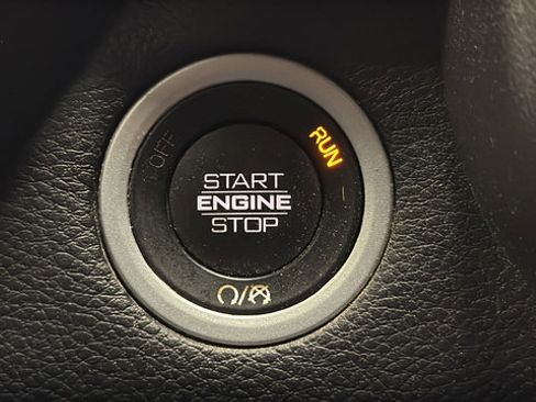 Used 2020 RAM 1500 Big Horn AWD/4WD image 21