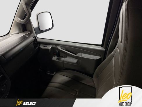 Used 2019 Chevrolet Express 2500 w/ Driver Convenience Package RWD image 24