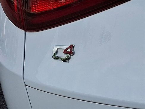 Used 2022 Alfa Romeo Stelvio Ti image 29