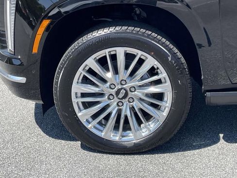 New 2026 Cadillac Escalade Luxury image 9