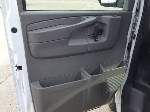 Used 2015 Chevrolet Express 2500 RWD 2500 135 image 13