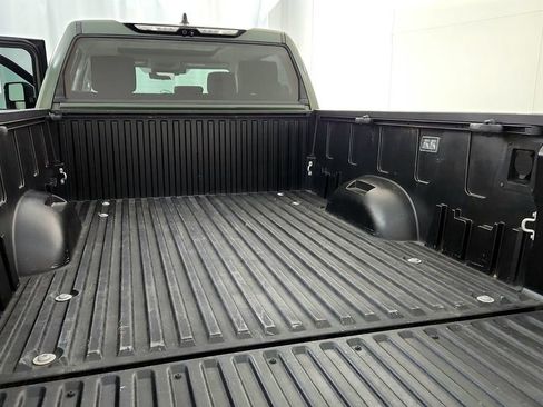 Used 2023 Toyota Tundra Limited AWD/4WD image 15