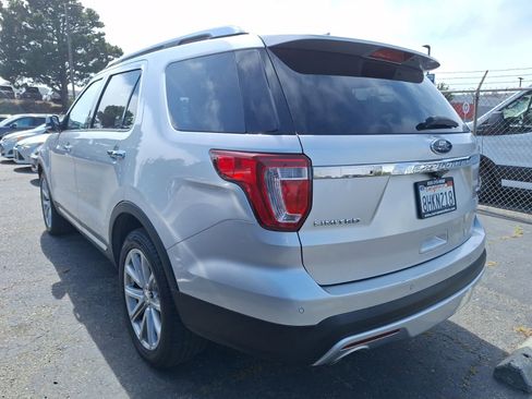 Used 2017 Ford Explorer Limited AWD/4WD image 3