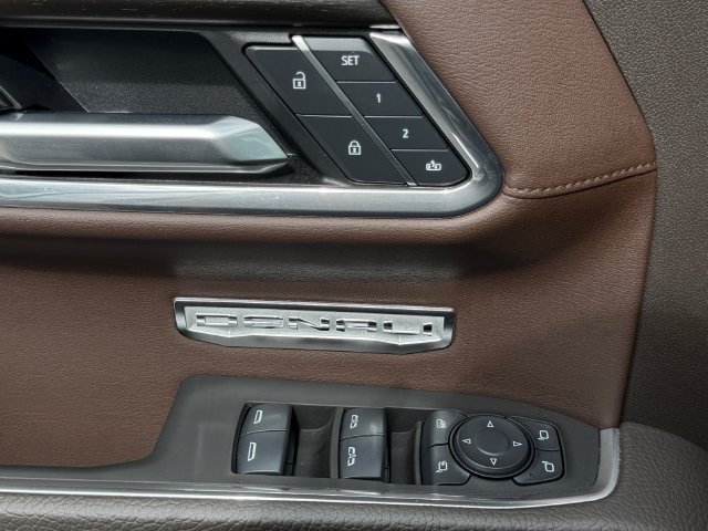 Used 2025 GMC Sierra 1500 Denali AWD/4WD image 19