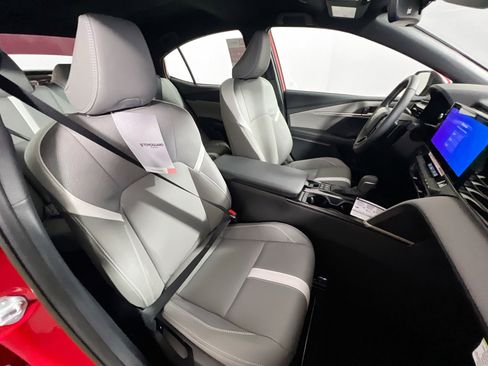 New 2026 Toyota Camry SE image 31