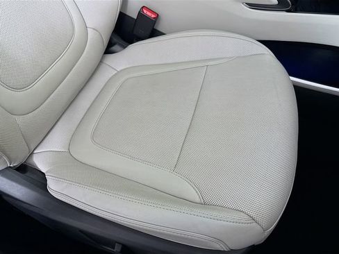 Certified 2023 Hyundai Tucson Limited image 37