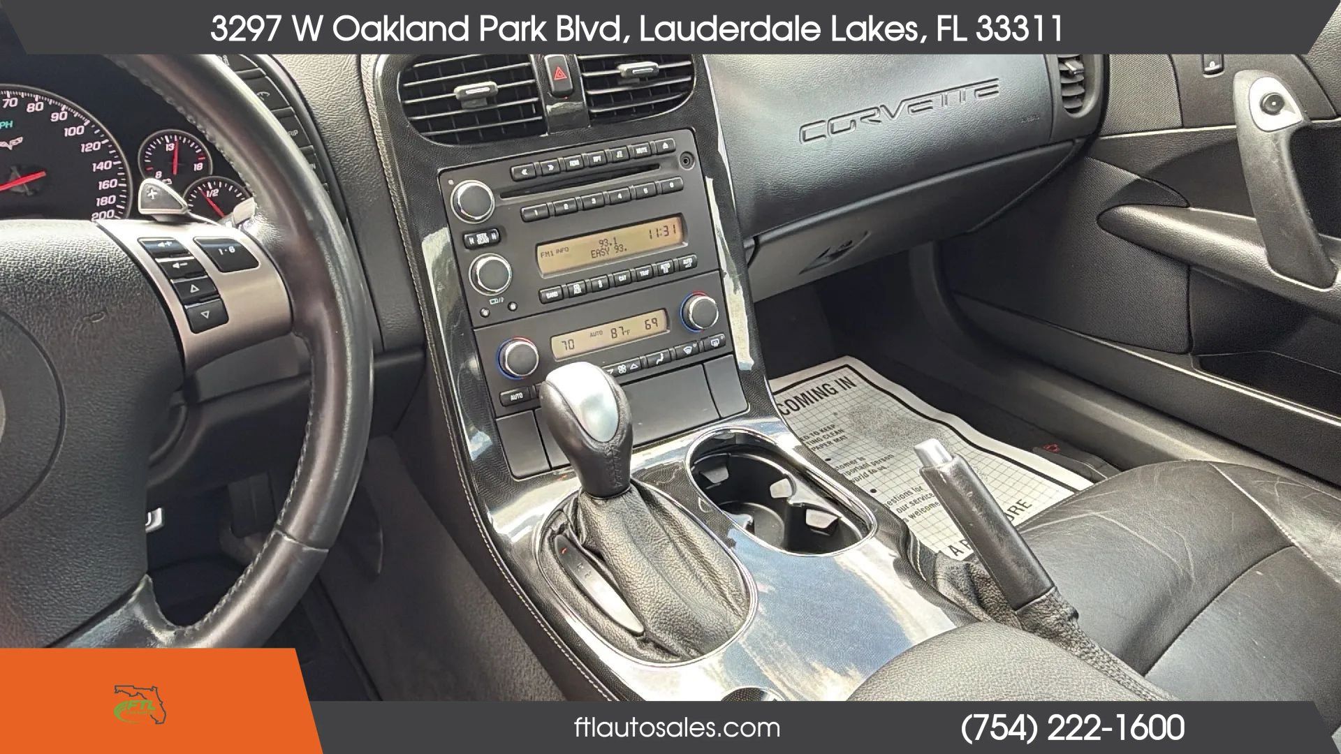 Used 2010 Chevrolet Corvette Coupe w/ 1LT RWD image 14
