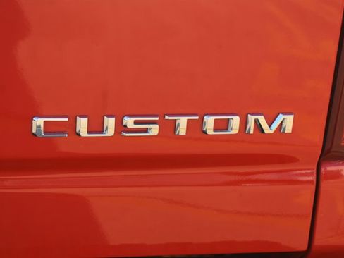 Used 2025 Chevrolet Silverado 2500 Custom w/ Custom Value Package image 8