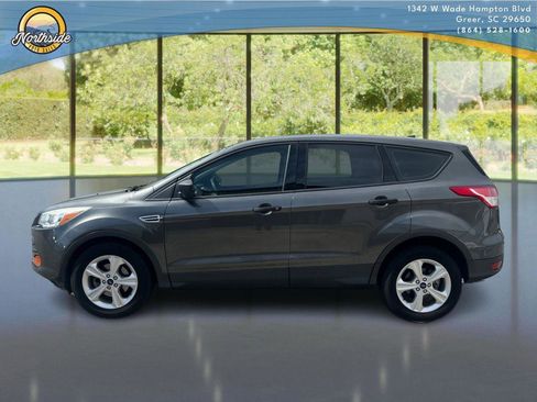 Used 2016 Ford Escape S image 10