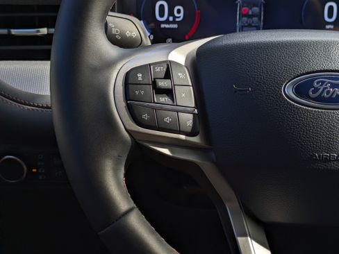 New 2026 Ford Explorer Active image 27