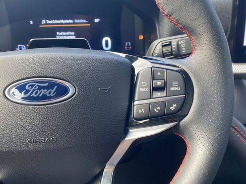 Used 2025 Ford Explorer ST-Line AWD/4WD image 33