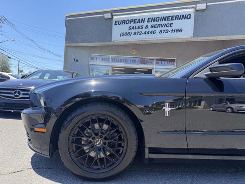 Used 2014 Ford Mustang Premium w/ Equipment Group 202A RWD image 9