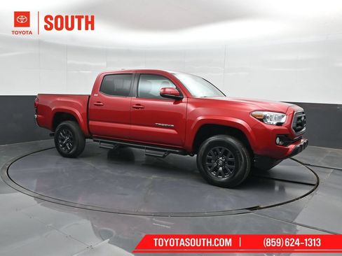 Used 2023 Toyota Tacoma SR5 AWD/4WD image 1