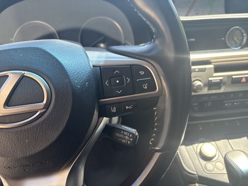 Used 2017 Lexus ES 300h w/ Luxury Package FWD image 20