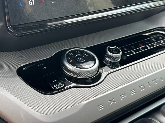 New 2026 Ford Expedition Active RWD image 31