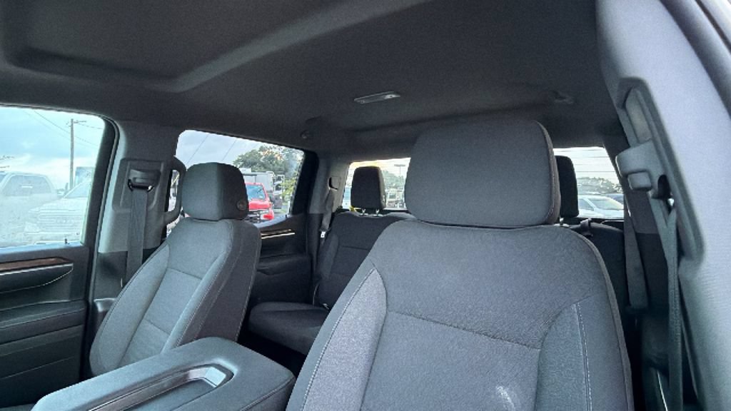 Used 2026 Chevrolet Silverado 1500 RST AWD/4WD image 16