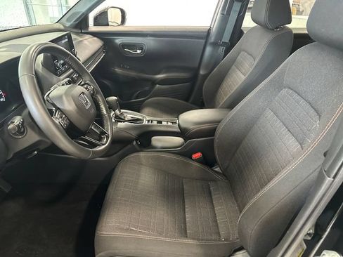 Used 2025 Honda HR-V Sport image 26