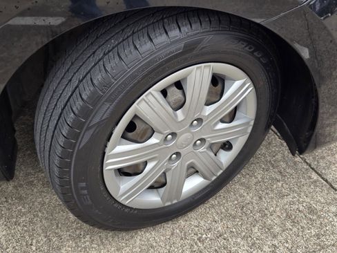Used 2021 Kia Rio S FWD image 6