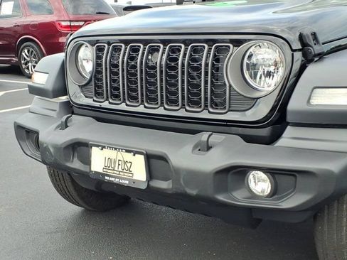 Used 2024 Jeep Wrangler Sport AWD/4WD image 33