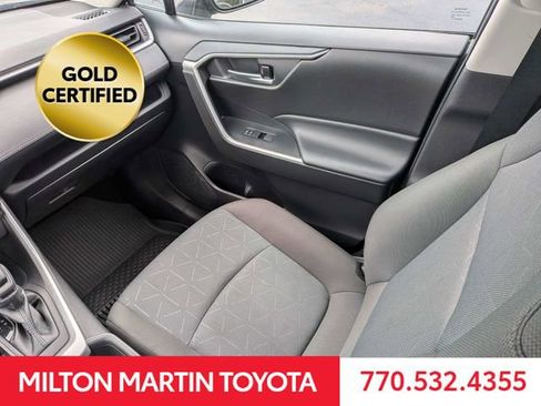 Certified 2025 Toyota RAV4 XLE FWD image 16