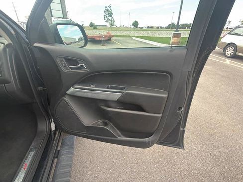 Used 2019 Chevrolet Colorado ZR2 AWD/4WD image 22