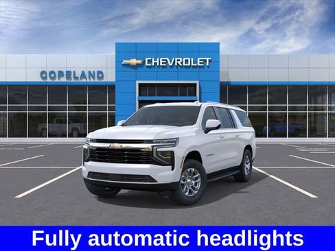 New 2026 Chevrolet Suburban LS w/ Max Trailering Package AWD/4WD image 9