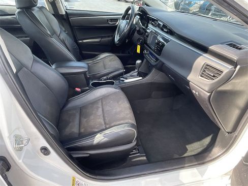 Used 2014 Toyota Corolla S image 30
