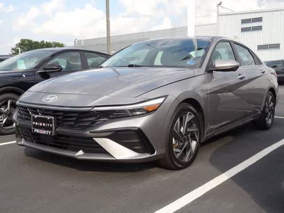 Used 2024 Hyundai Elantra Limited