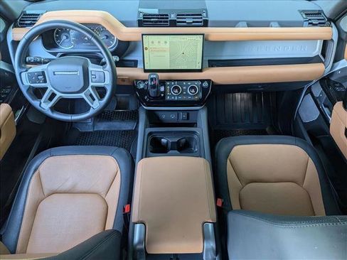 Certified 2023 Land Rover Defender 130 X-Dynamic SE AWD/4WD image 19