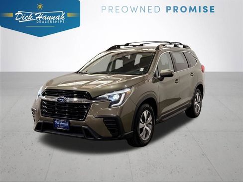Used 2023 Subaru Ascent Premium w/ Convenience Package AWD/4WD image 1