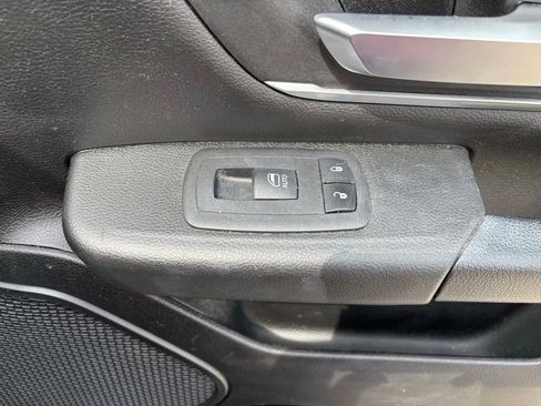 Used 2023 RAM 1500 Big Horn AWD/4WD image 33