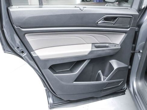 Certified 2023 Volkswagen Atlas SEL image 23