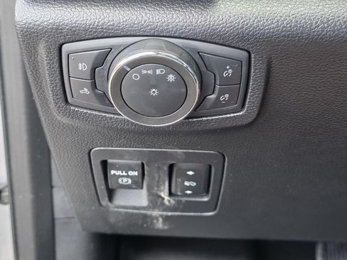 Used 2020 Ford F150 Platinum AWD/4WD image 28