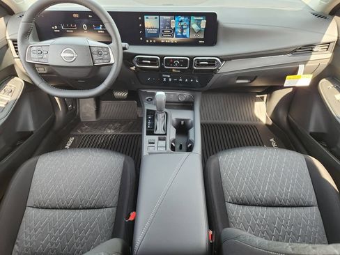 New 2026 Nissan Sentra SV w/ SV Convenience Package image 18