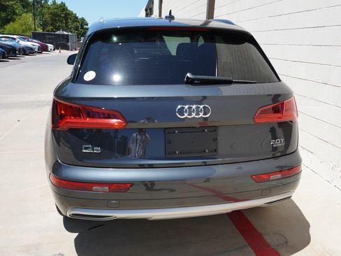 Used 2018 Audi Q5 2.0T Premium Plus w/ Premium Plus Package AWD/4WD image 6