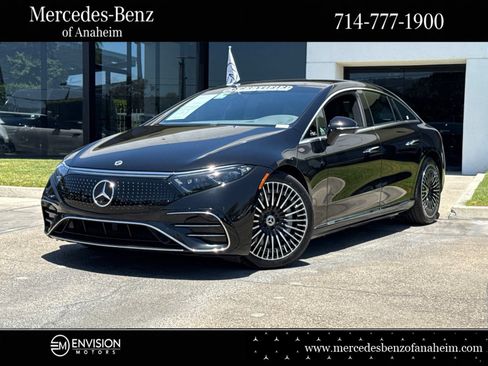 Used 2022 Mercedes-Benz EQS 580 4MATIC Sedan image 1