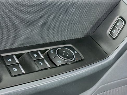 Used 2023 Ford F150 XLT AWD/4WD image 15