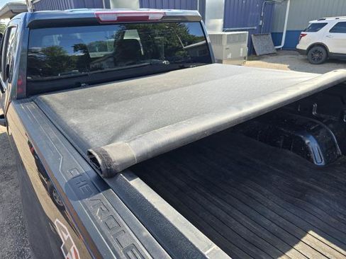 Used 2022 Chevrolet Silverado 1500 Custom w/ Safety Confidence Package AWD/4WD image 26