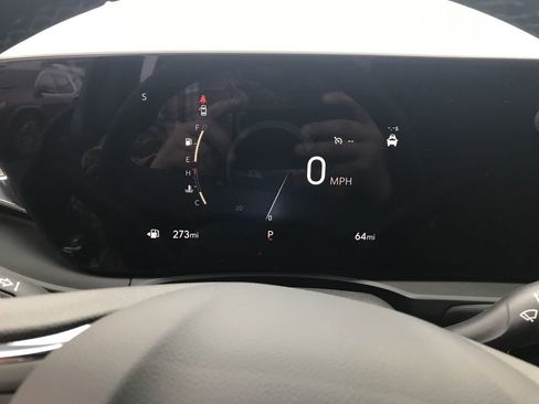 New 2026 Buick Envista Sport Touring FWD image 24